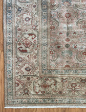 Load image into Gallery viewer, Kassidy 4’4.5 x 7’5.5
