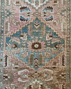 Frederick 2’8.5 x 10’9