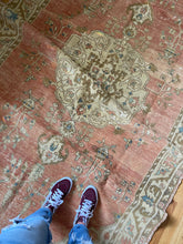 Load image into Gallery viewer, Marion 5’5 x 10’5
