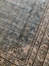 Load image into Gallery viewer, Rumi 6’6 x 9’9.5
