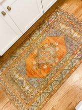 Load image into Gallery viewer, Emelle 3&#39;3 x 6&#39;1
