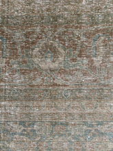 Load image into Gallery viewer, Olive 9 x 12’7
