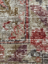 Load image into Gallery viewer, Kyoto 4&#39;4 x 7&#39;6
