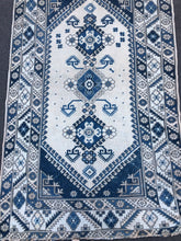 Load image into Gallery viewer, Dallas 3&#39;11.5 x 6&#39;4.5
