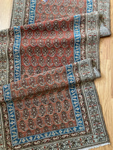 Load image into Gallery viewer, Virginia 2’5 x 9’10.5
