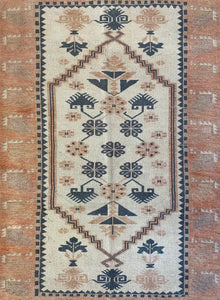 Cora 2’8.5 x 4’2