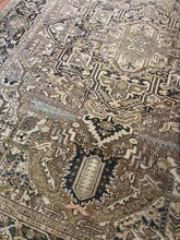 Load image into Gallery viewer, Esther 10’3.5 x 12’10

