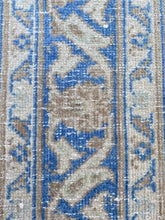 Load image into Gallery viewer, Elsmere 9’11.5 x 13
