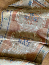 Load image into Gallery viewer, Maya 2’10 x 6
